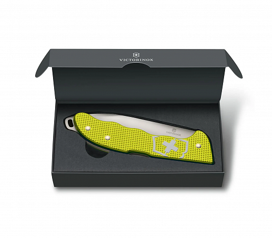 Коллекционный нож VICTORINOX Hunter Pro Alox LE 2023 130 мм, 4 функции, серый 0.9415.L23