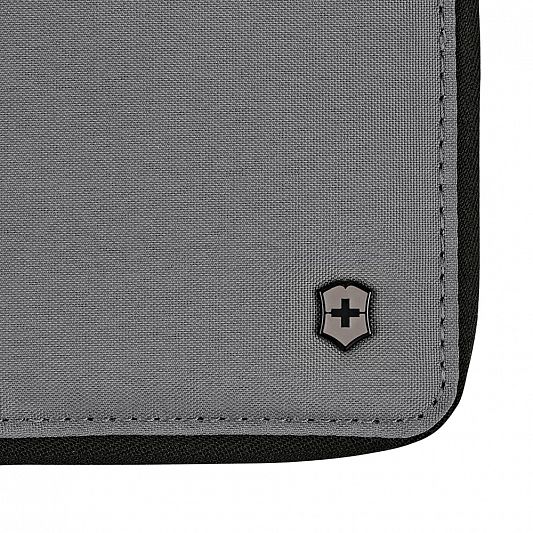 Портмоне для кредитных карт VICTORINOX Travel Essentials Card Holder, серое, полиэстер, 11х1x9 см 653370
