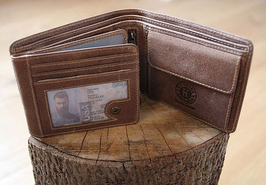Бумажник KLONDIKE Rob KD1011-02 натуральная кожа коричневый