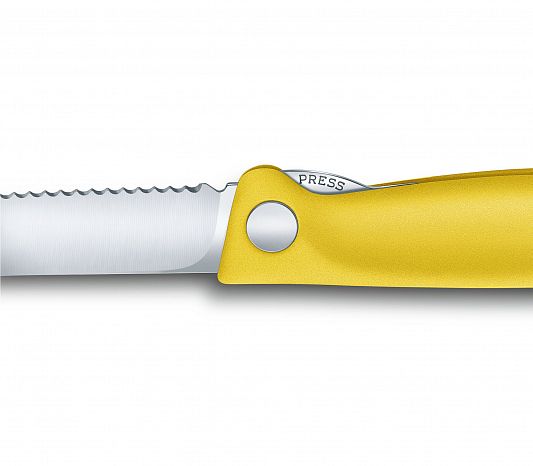 Складной нож для овощей Victorinox Swiss Classic 6.7836.F8B желтый