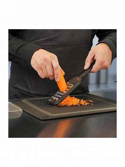 Крупная терка для овощей Victorinox 7.6081.3, нержавеющая сталь, ручная